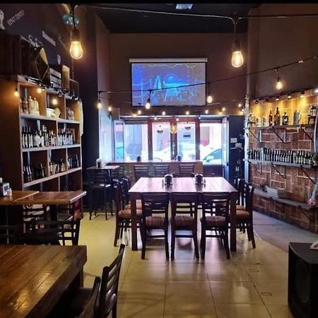 Hotel Plaza Querétaro Екстериор снимка
