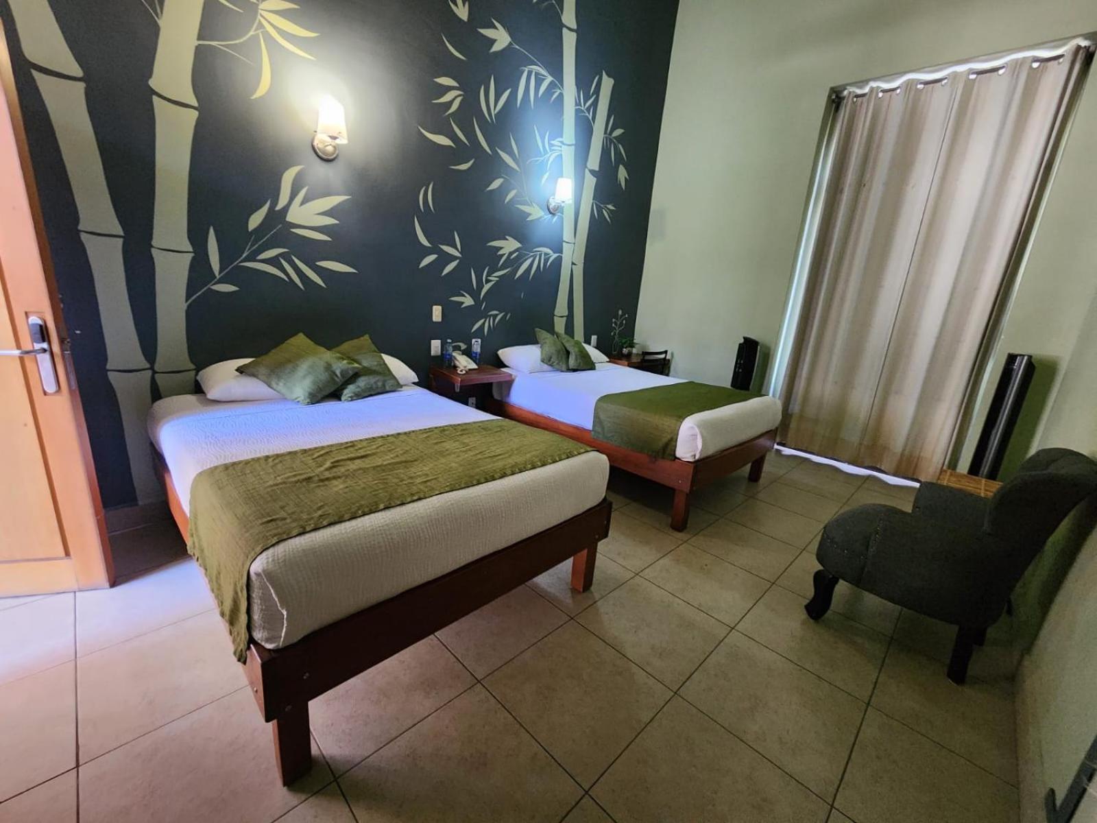 Hotel Plaza Querétaro Екстериор снимка