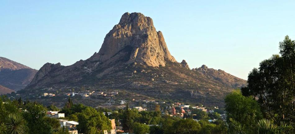 Hotel Plaza Querétaro Екстериор снимка